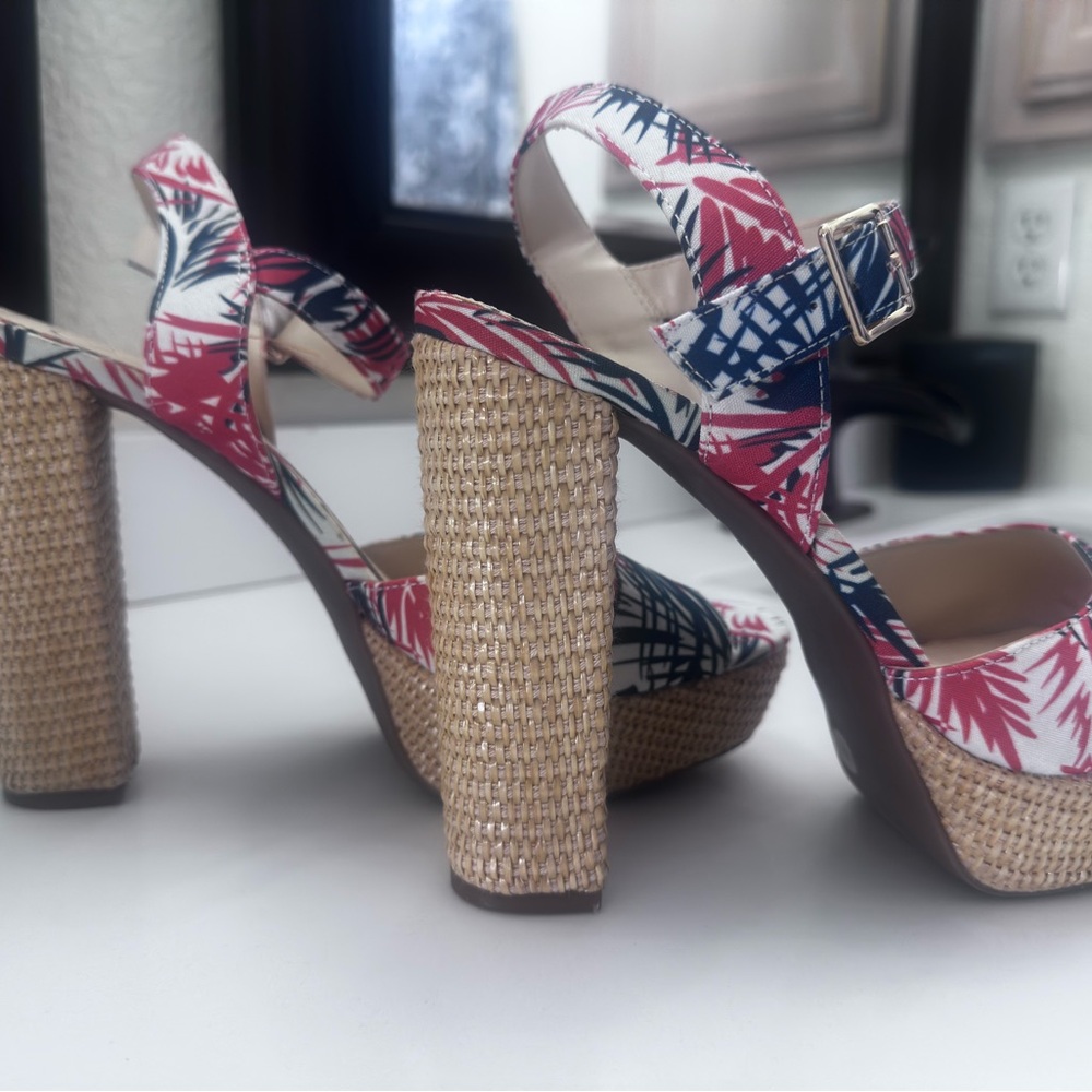Jessica Simpson Orange and Blue Platform Heels